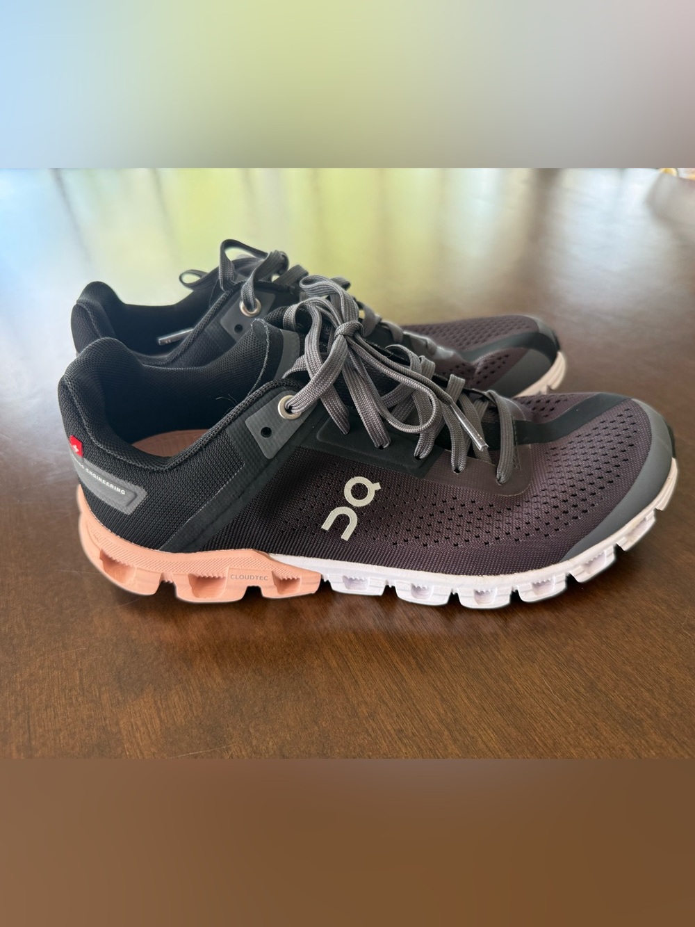 On Cloudswift Women’s Running Shoes Black Pink Swiss Engineering Size 7.5
